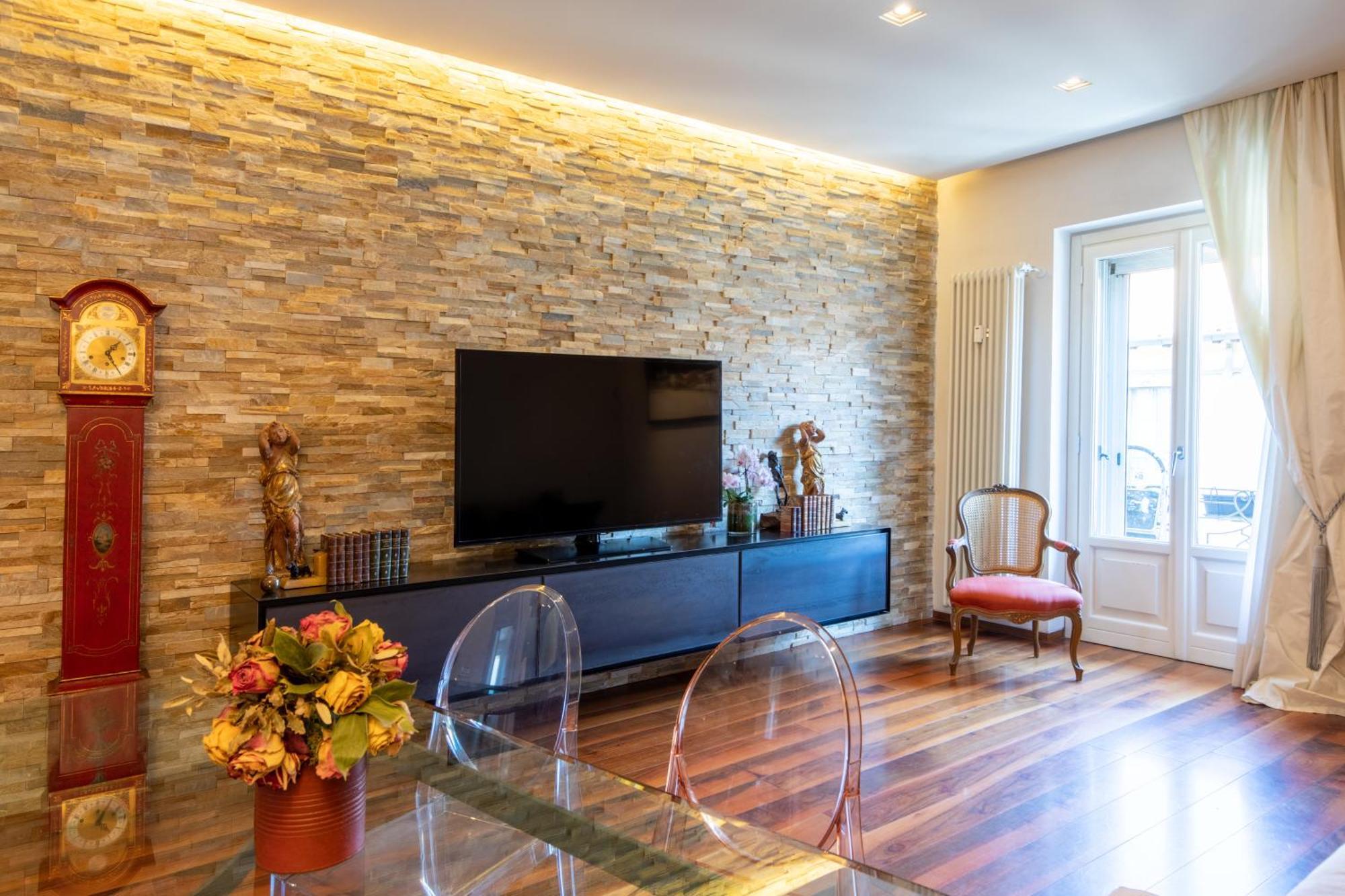 Porta Venezia- Design Apartment, 2-Bedrooms, Netflix, Wifi มิลาน ภายนอก รูปภาพ